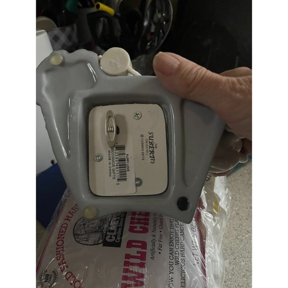 Cosmos Gifts SA49111 Fine Porcelain Three Puppies Dogs On Garden Steps with Flow - Picture 5 of 10